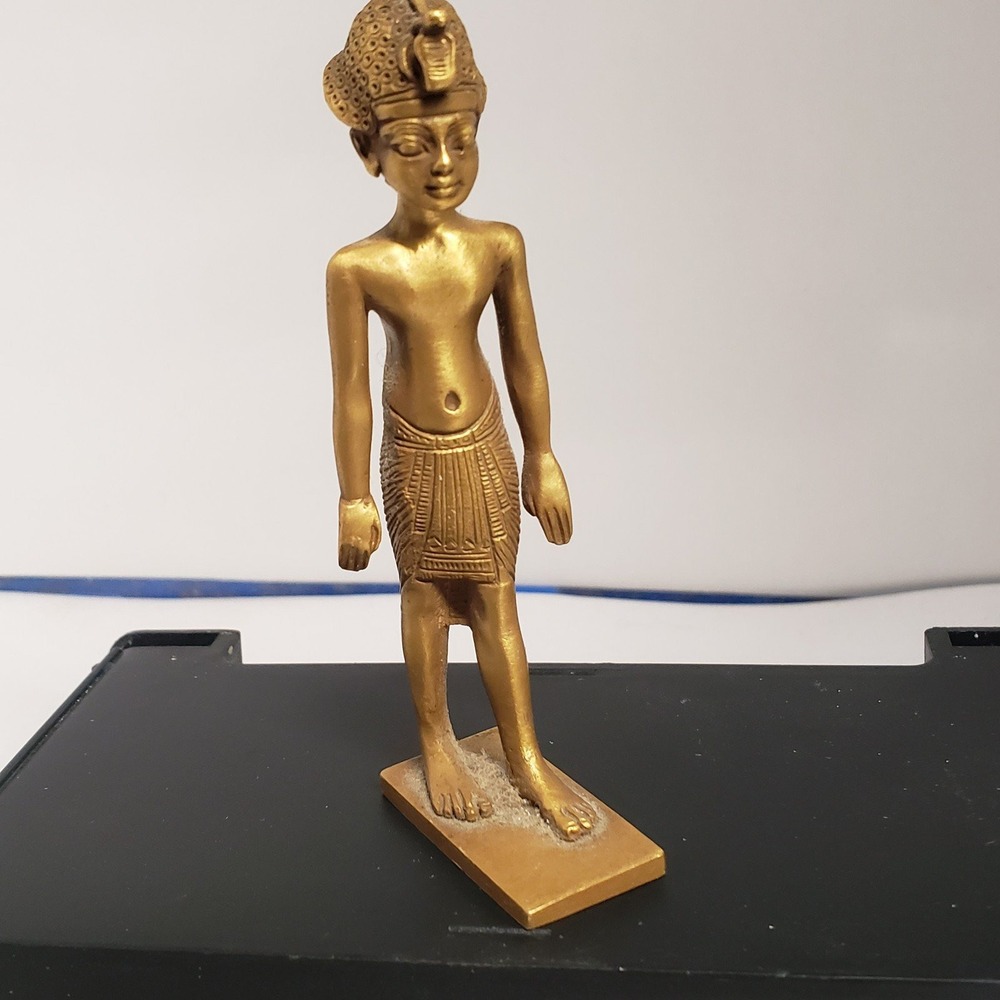 Vintage 1976 MMA Metropolitan Museum of Art Egyptian King Tut Figure Gold Tone